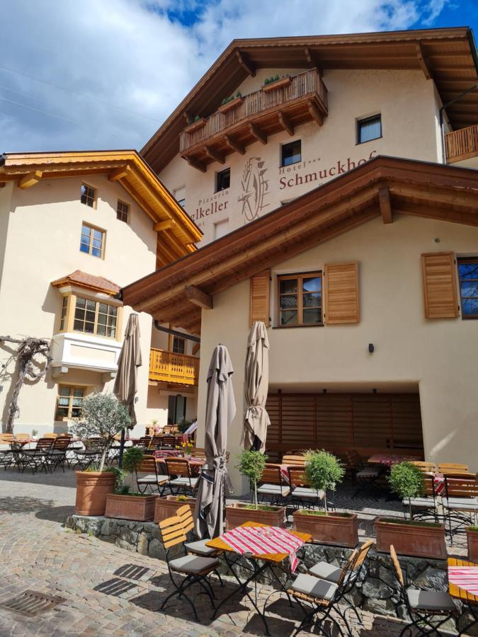 Hotel Schmuckhof คีอูซา ภายนอก รูปภาพ